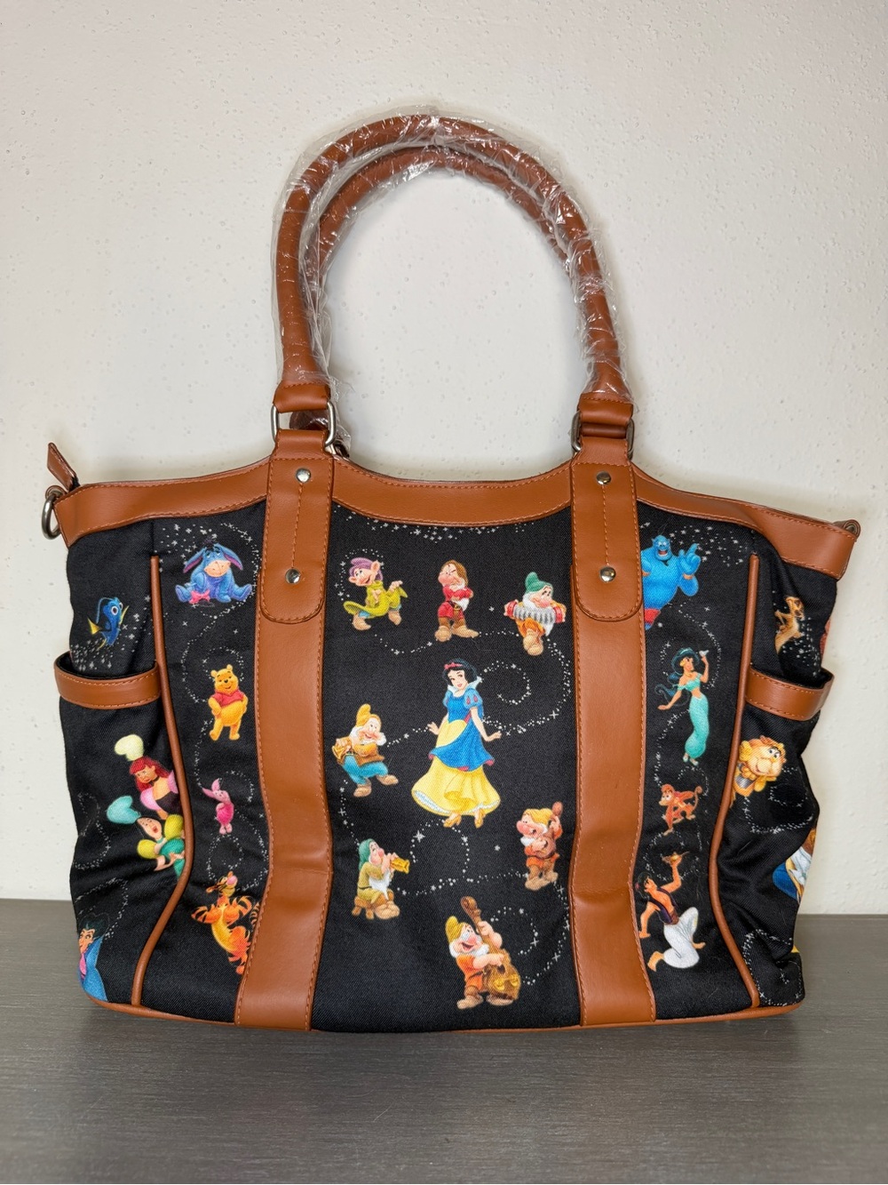The Bradford Exchange Disney 'Carry The Magic' Large Tote Bag - Picture 8 of 10